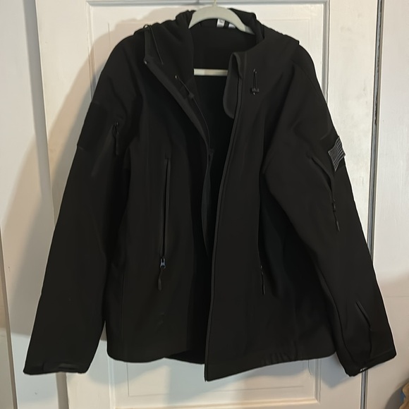 BLACK HOODED JACKET - Picture 1 of 7